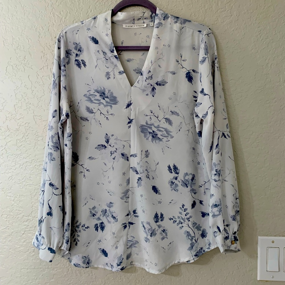 Violet + Claire long sleeve blouse- Size M